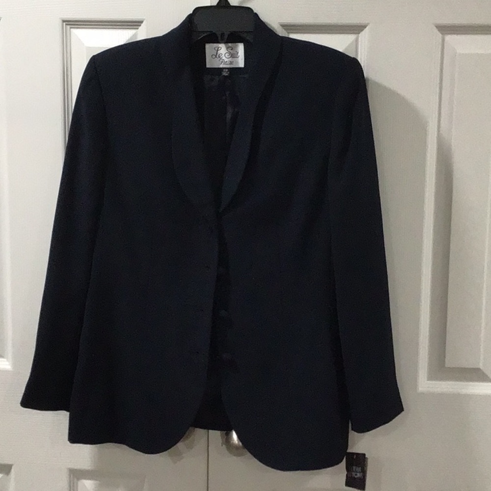 Le Suit Navy Blue Blazer Professional Tailored Jacket. Size 10P
